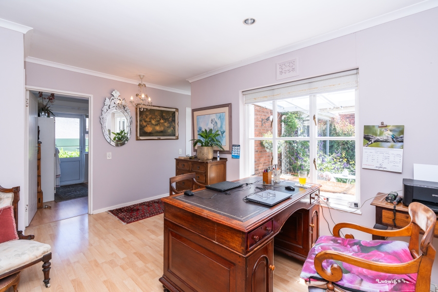 3 Bedroom Property for Sale in Pinelands Western Cape